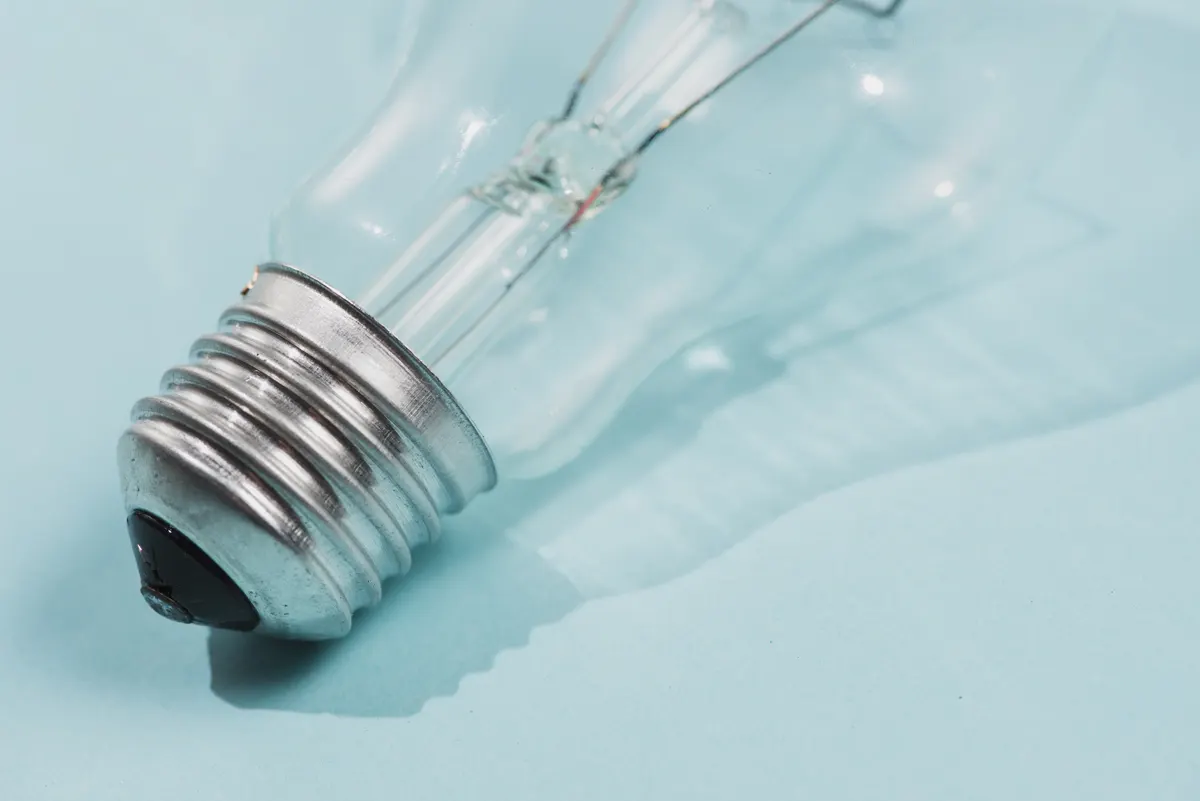 Semana a la baja: este es el precio de la luz hoy 21 de octubre de 2025