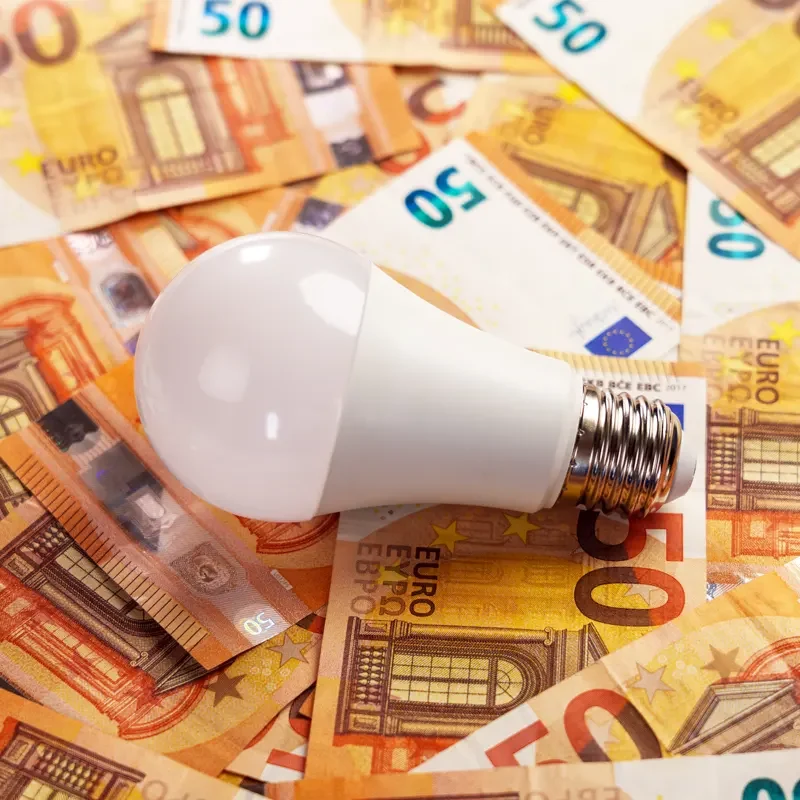 precio de la luz hoy 6 de octubre de 2025