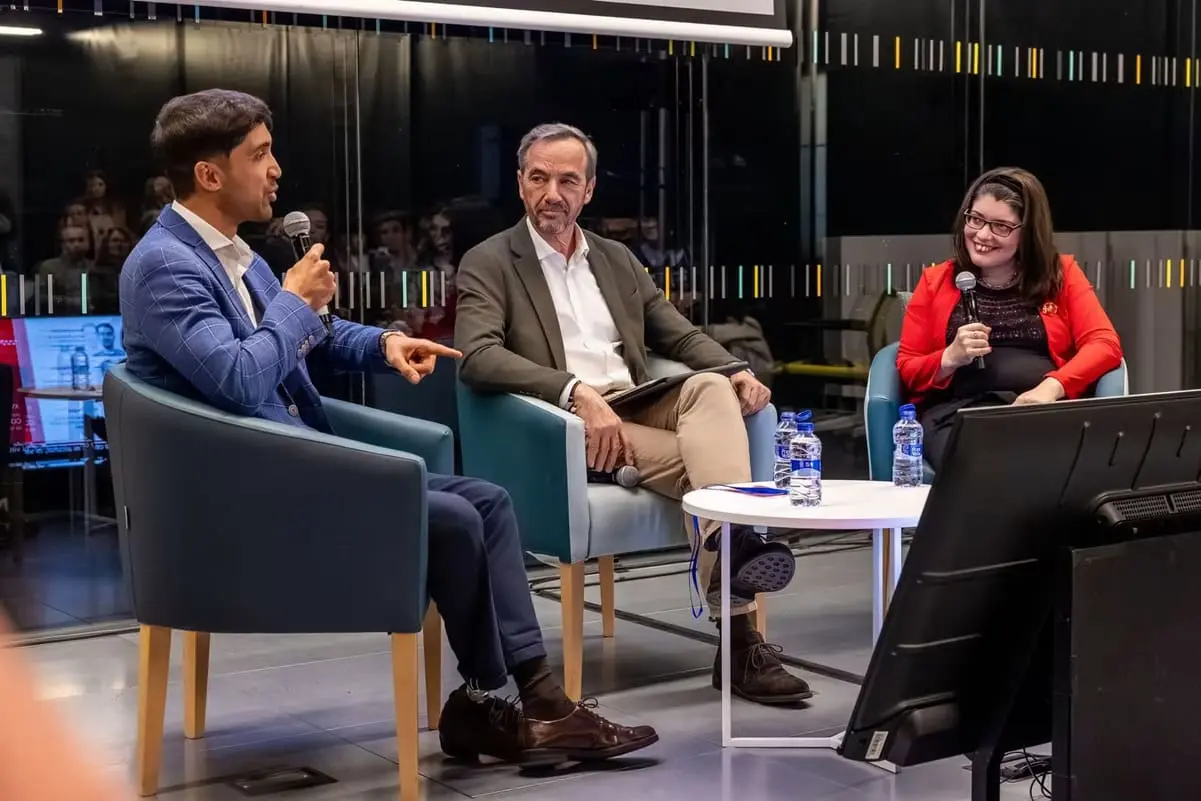 Mesa redonda Madrid Excelente Talks