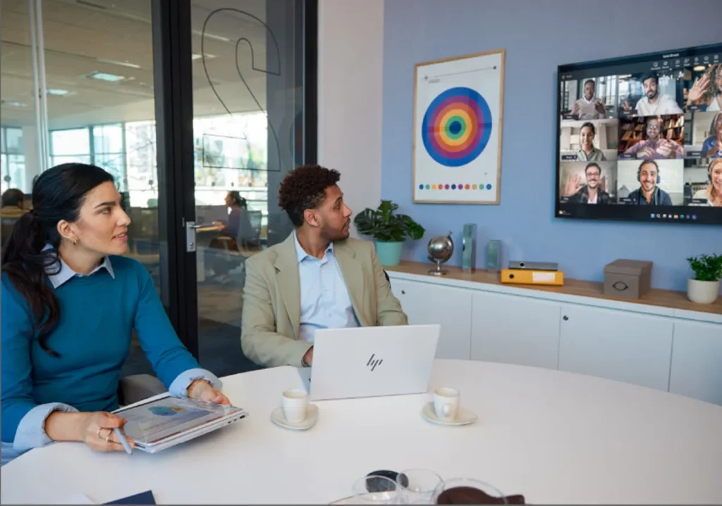 Un informe de HP sostiene que la tecnología favorece el bienestar laboral