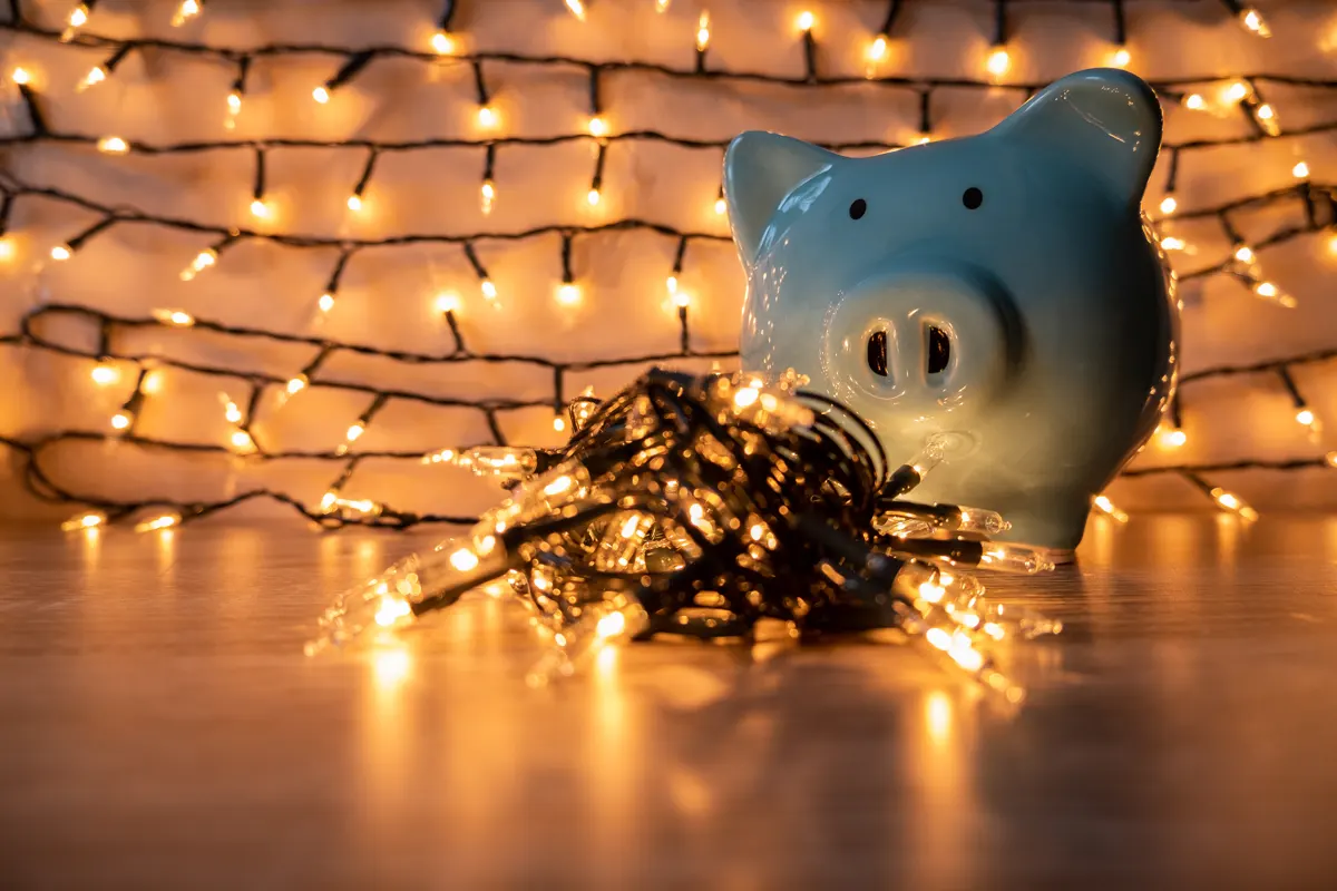 Segunda gran bajada semanal en el precio de la luz, hoy 21 de noviembre de 2025