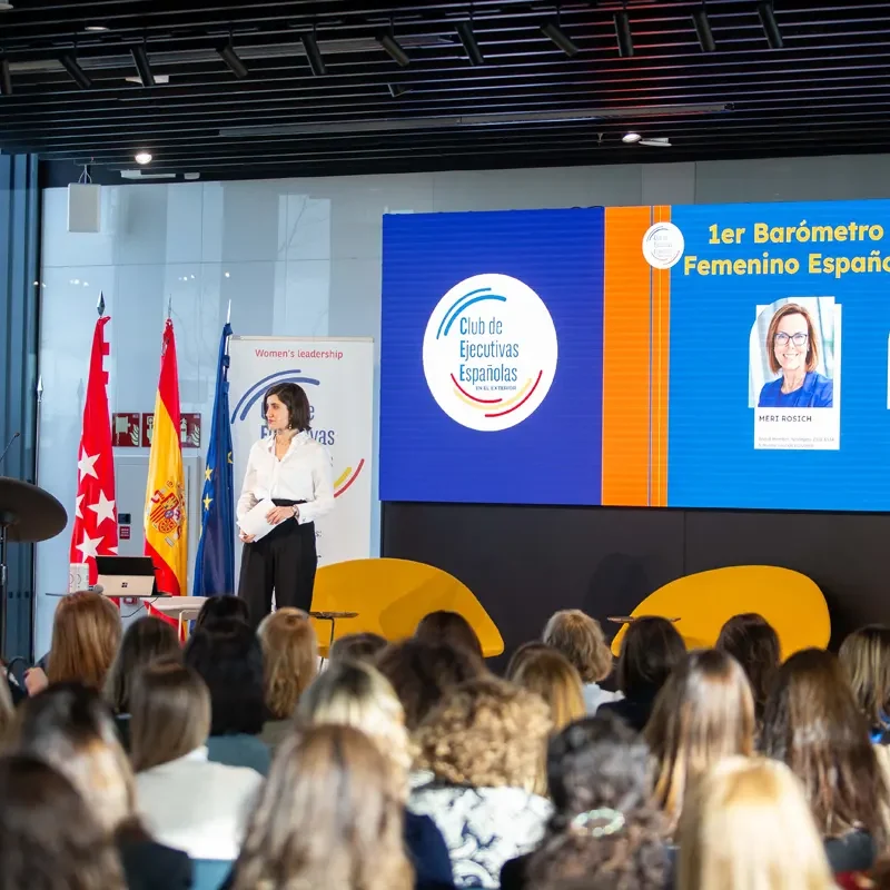 reunión Club de Ejecutivas Españolas en el Exterior