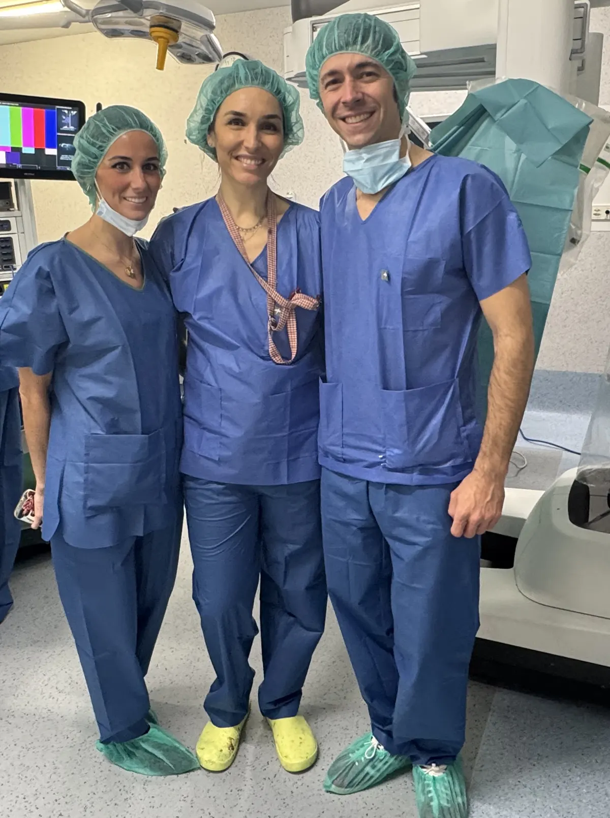 Dres Patricia Alonso, Carolina Galocha y Jaime Siegrist