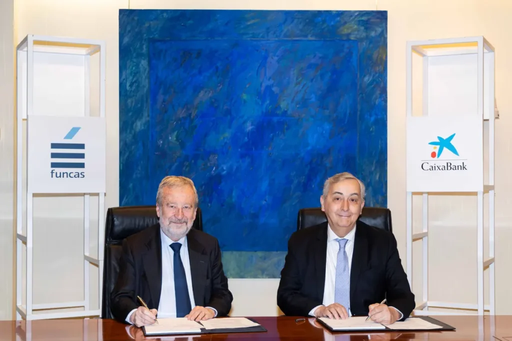 acuerdo Funcas CaixaBank educación financiera