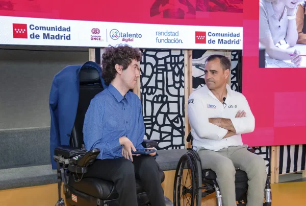 el nadador paralímpico Miguel Ángel Navarro y el golfista Fernando Vega de Seoane