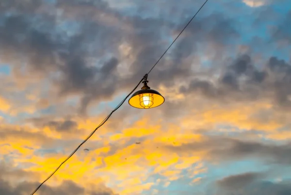 precio de la luz hoy 27 de julio de 2026