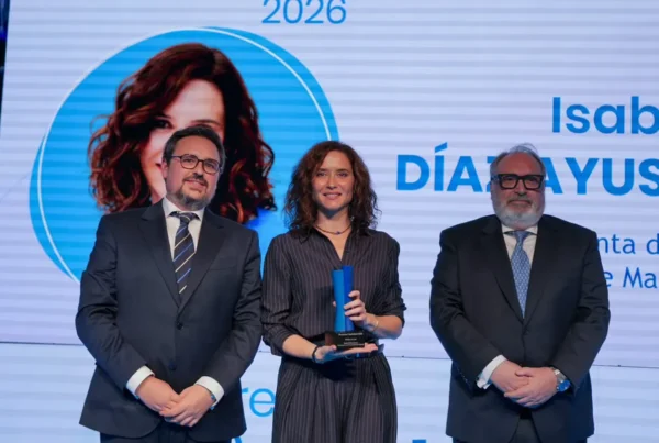 Isabel Díaz Ayuso - Política del Año Premios Consalud 2026