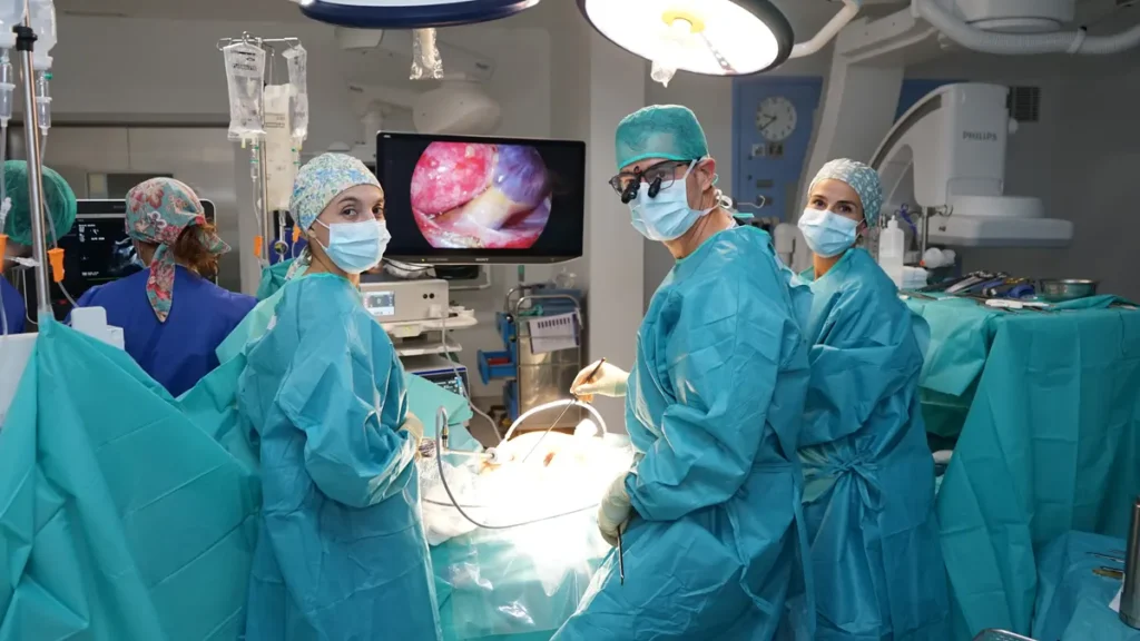 cirugía mitral mínimamente invasiva hospital ruber internacional