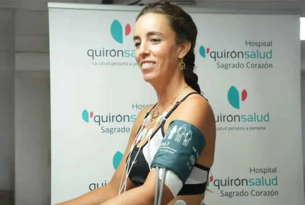 Noemi Carrasco en el reconocimiento medico Reto Pelayo Vida 2026
