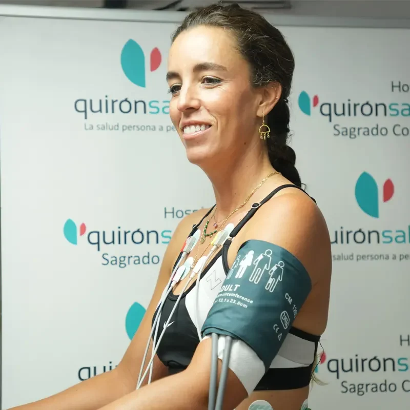 Noemi Carrasco en el reconocimiento medico Reto Pelayo Vida 2026
