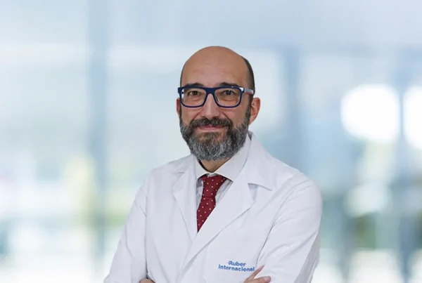 doctor Enrique Grande participa en un estudio que mejora la superviviencia del cáncer de vejiga